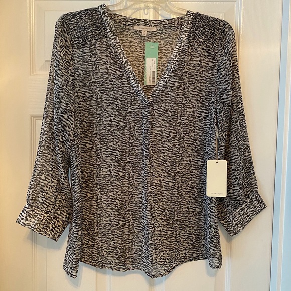 41 Hawthorn Tops - NWT ladies 41 Hawthorn He drip Animal Print sheer blouse